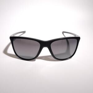 Oakley Reverie Sunglasses Black Frame Gray Lenses OO9382-0855 – Light Wear